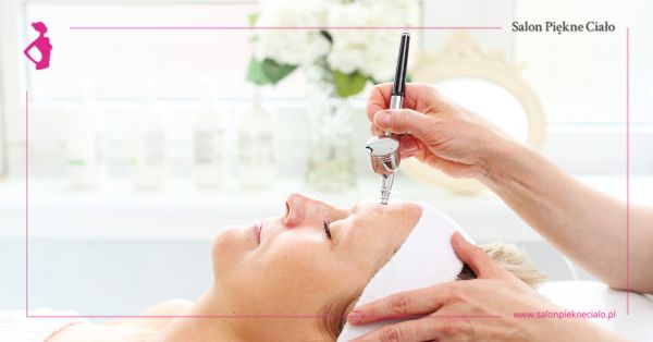 5 najlepszych sposobów na nawilżenie skóry twarzy sposoby na nawilzenie skory twarzy salon kosmetyczny Piekne Cialo Opole3 5 najlepszych sposobów na nawilżenie skóry twarzy